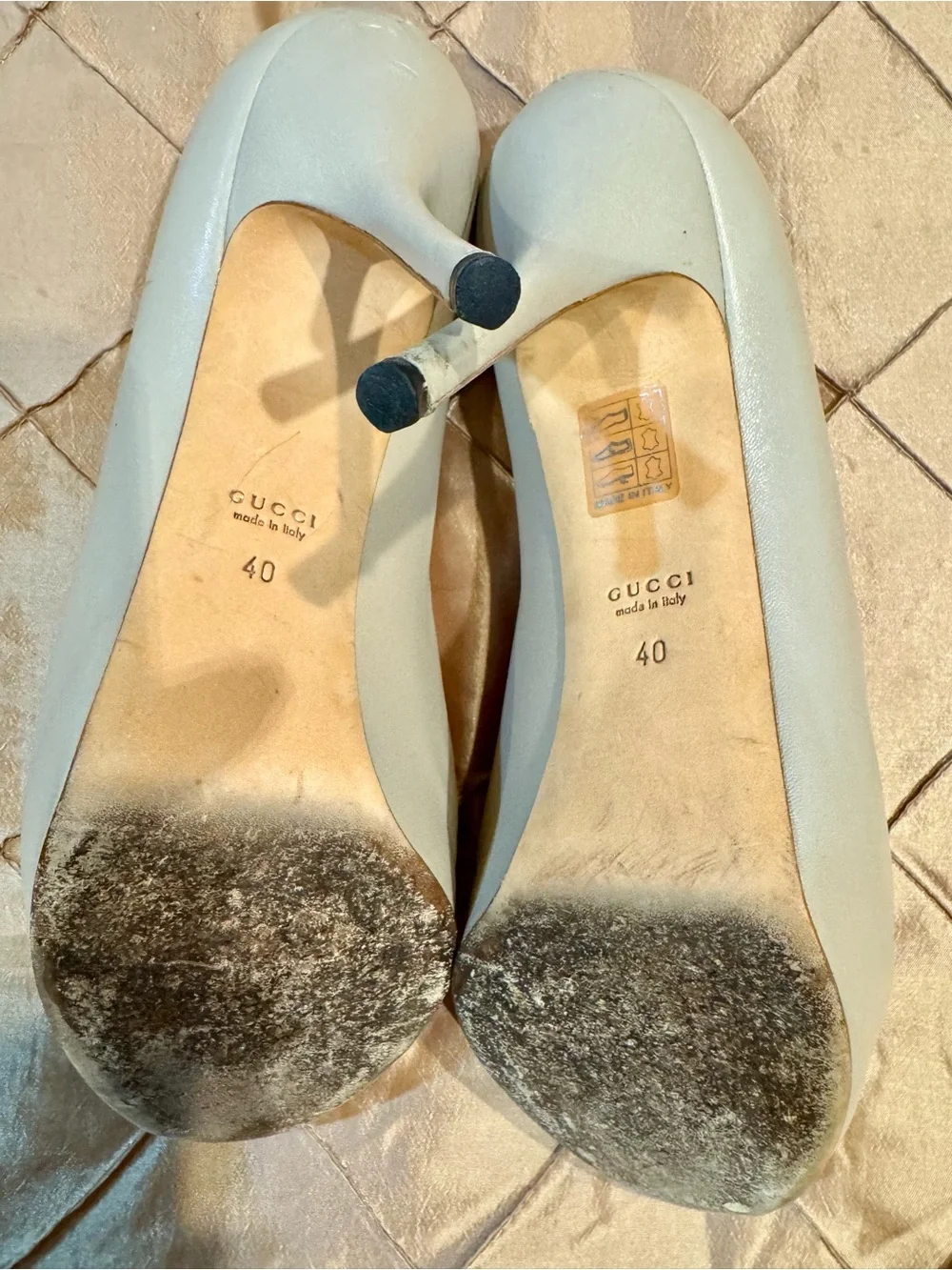 Gucci Light Gray Peep-Toe Leather Pumps, Platform, size 40